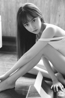 打女孩子要打哪里